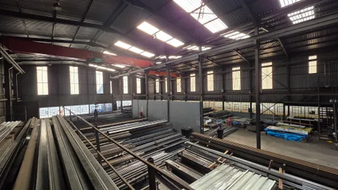 3 Euclid St, Germiston, 1401 - 2000m² warehouse available to let for rent (10) - Copy